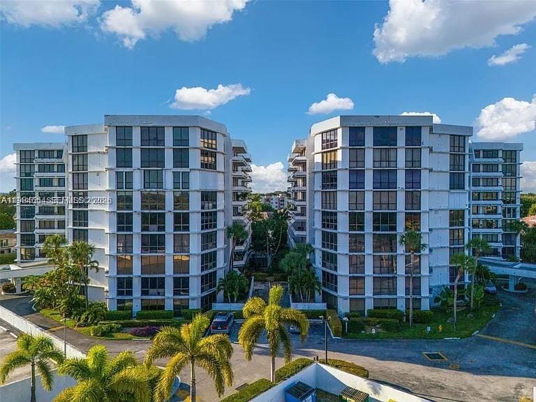 13951 Kendale Lakes Circle 910A, Miami, FL 33183
