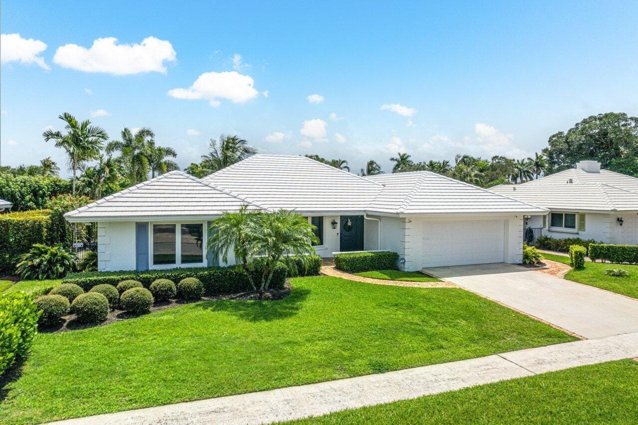 670 Elm Tree Lane, Boca Raton, FL 33486 photo 1