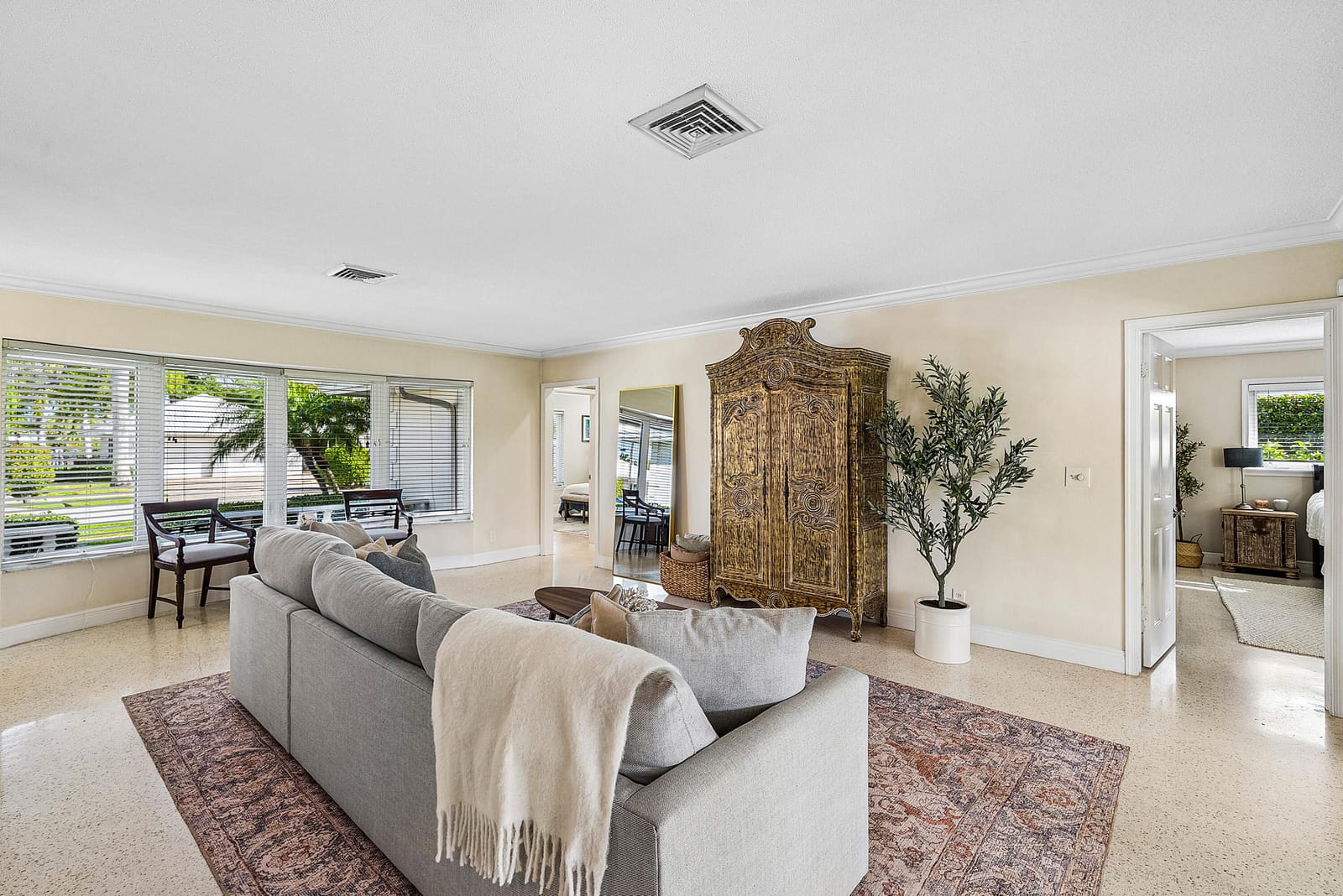 670 Elm Tree Lane, Boca Raton, FL 33486 photo 5