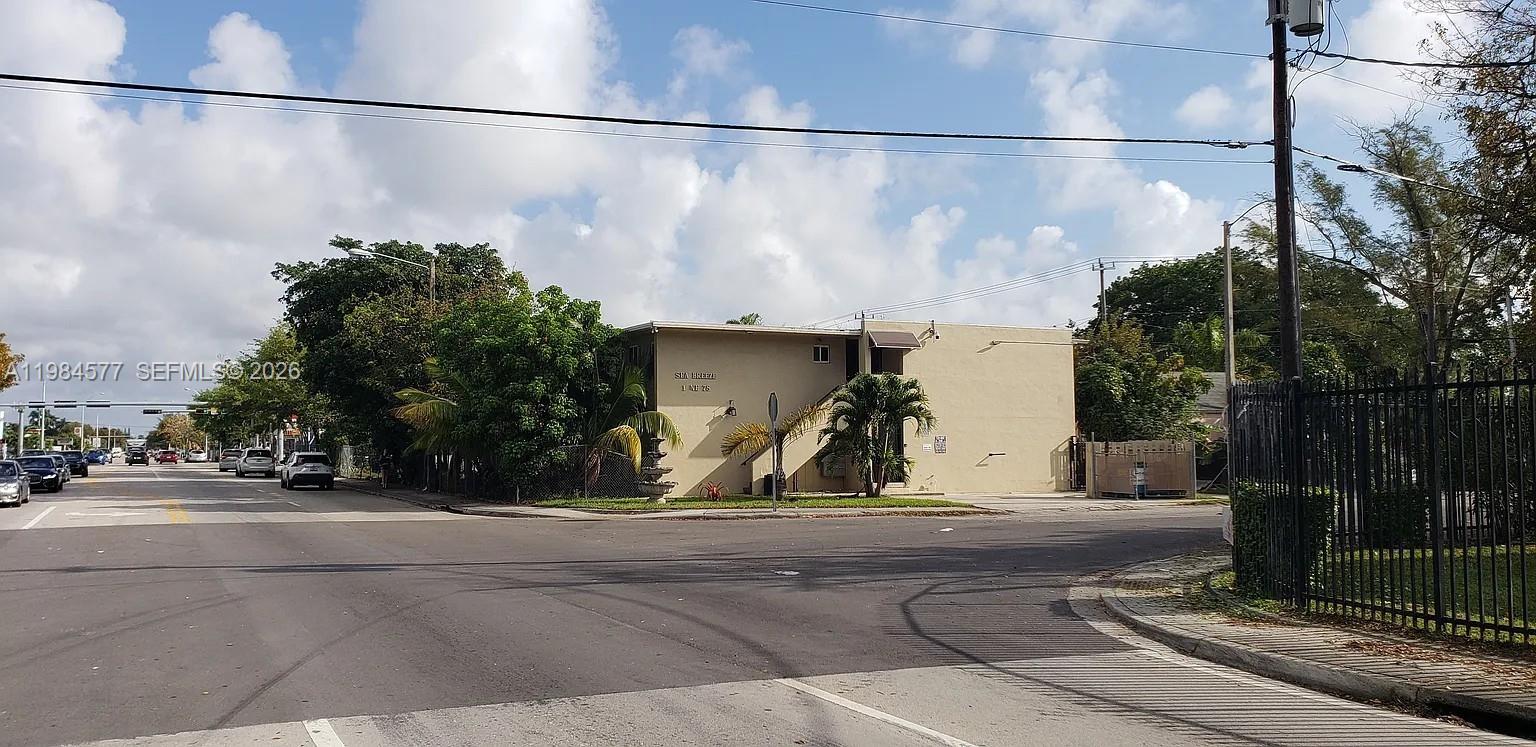 1 NE 78th Street 3, Miami, FL 33138, Miami