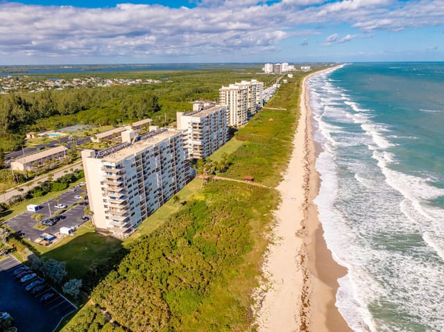 4200 N Hwy A1a Unit 812, Hutchinson Island, FL 34949