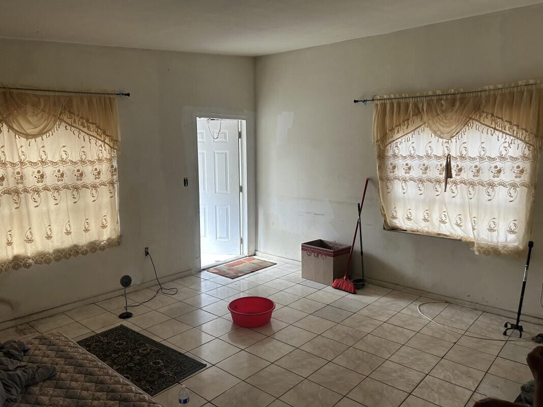 14035 NW 6th Avenue, North Miami, FL 33168 photo 2