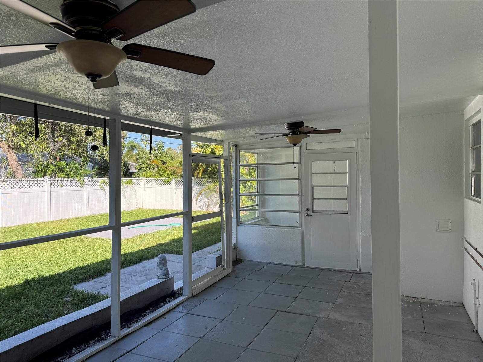 2400 N 57th Way, Hollywood, FL 33021 photo 6