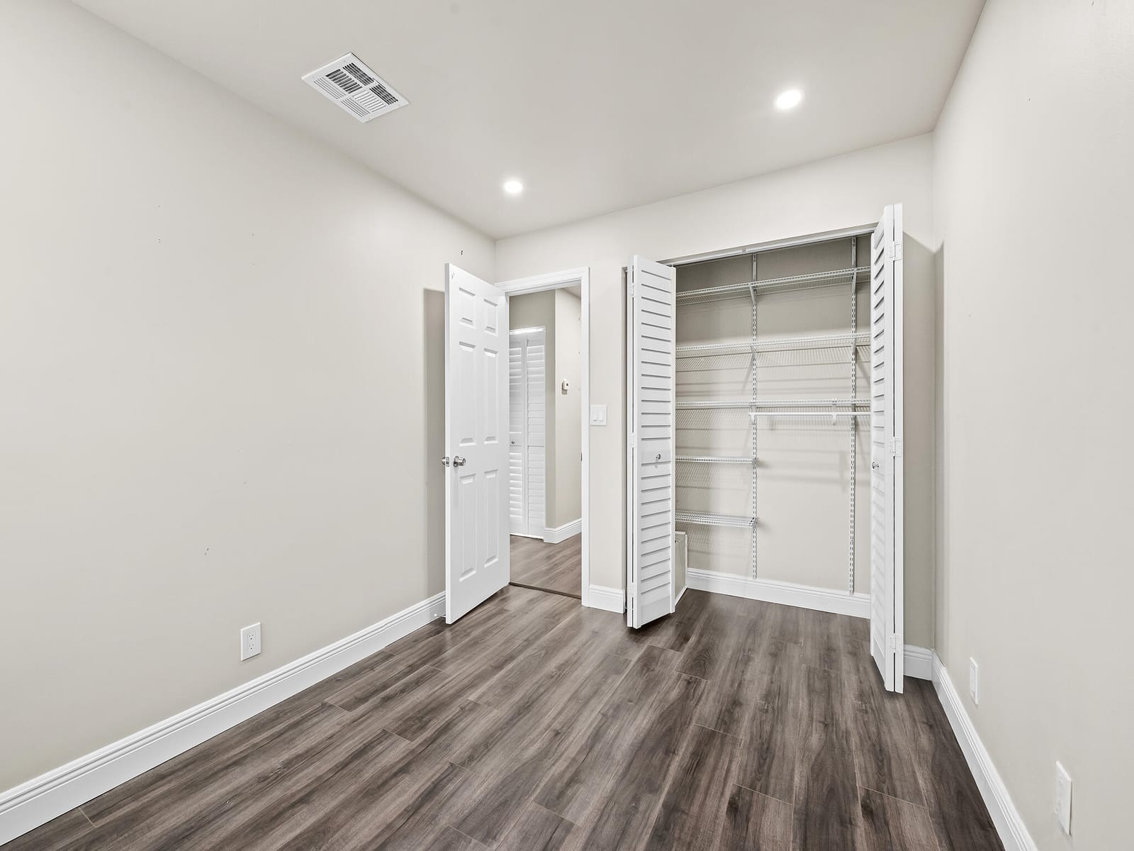 3370 Beau Rivage Drive 5d — photo 11