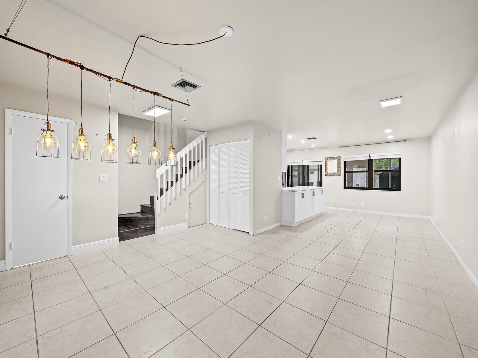 3370 Beau Rivage Drive 5d — photo 4