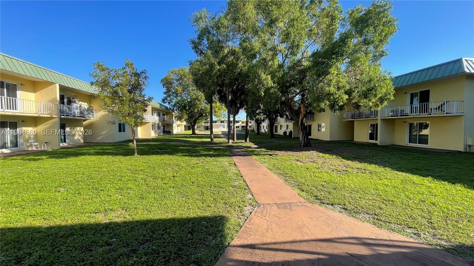 505 NW 177th Street 212, Miami Gardens, FL 33169 photo 11
