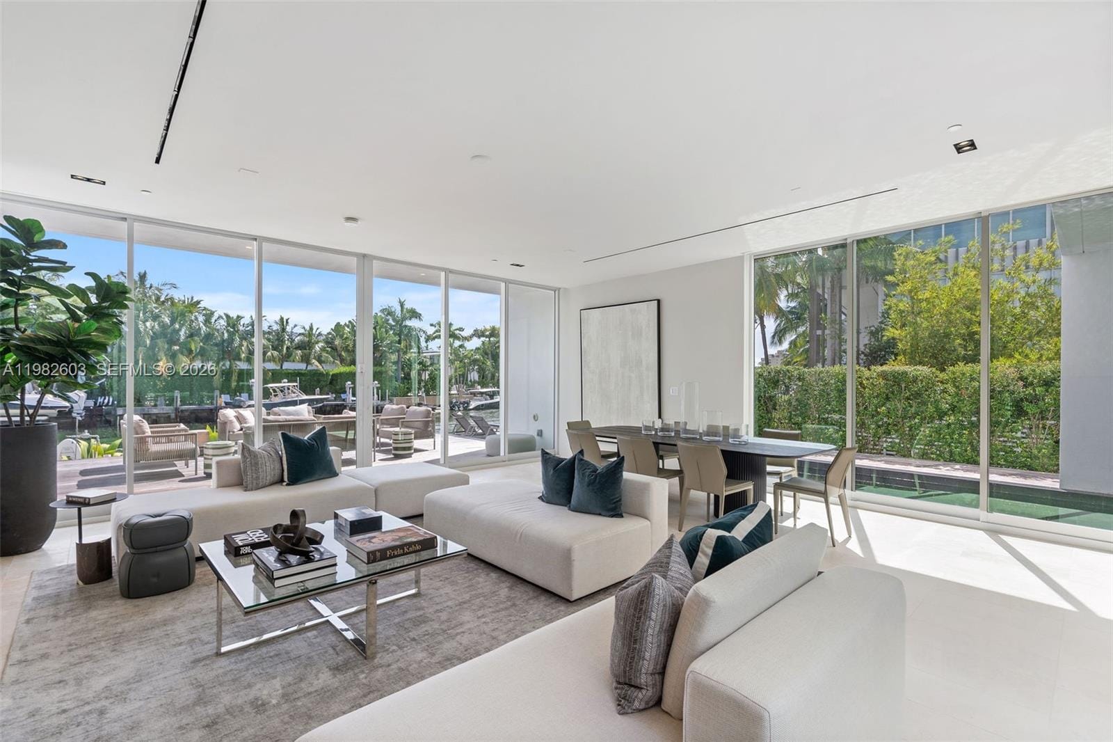 1011 W 48th Street 8, Miami Beach, FL 33140 photo 2