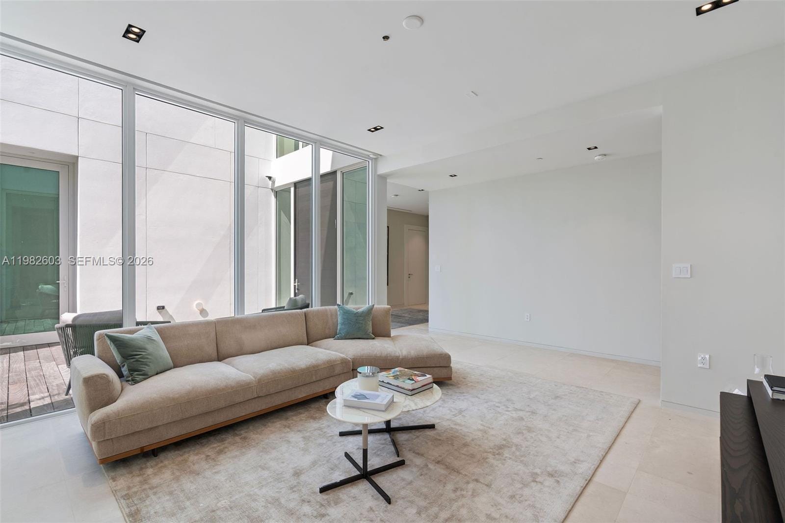 1011 W 48th Street 8, Miami Beach, FL 33140 photo 12