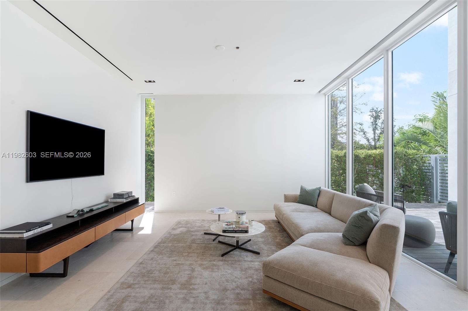 1011 W 48th Street 8, Miami Beach, FL 33140 photo 13
