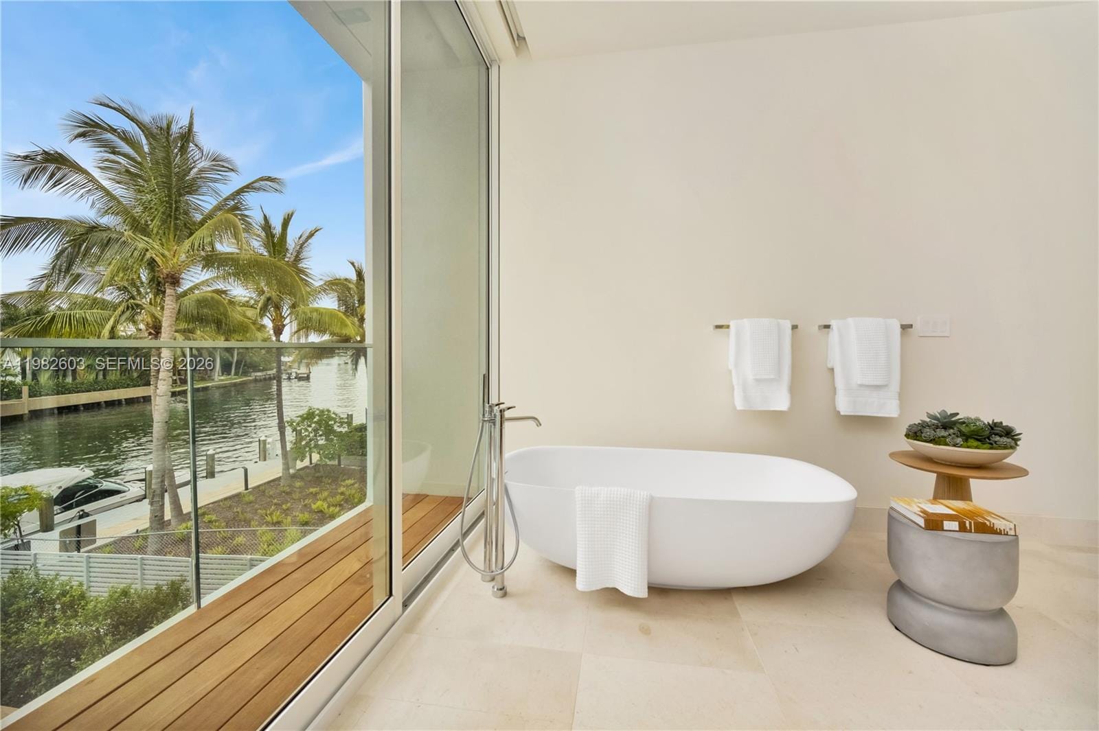 1011 W 48th Street 8, Miami Beach, FL 33140 photo 18