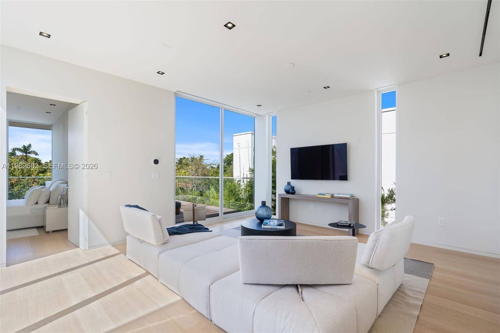 1011 W 48th Street 8, Miami Beach, FL 33140 photo 23