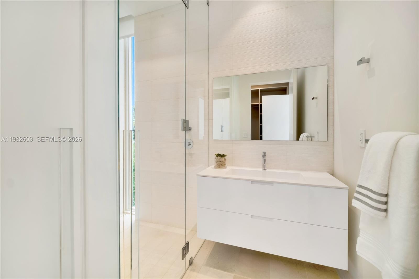 1011 W 48th Street 8, Miami Beach, FL 33140 photo 27