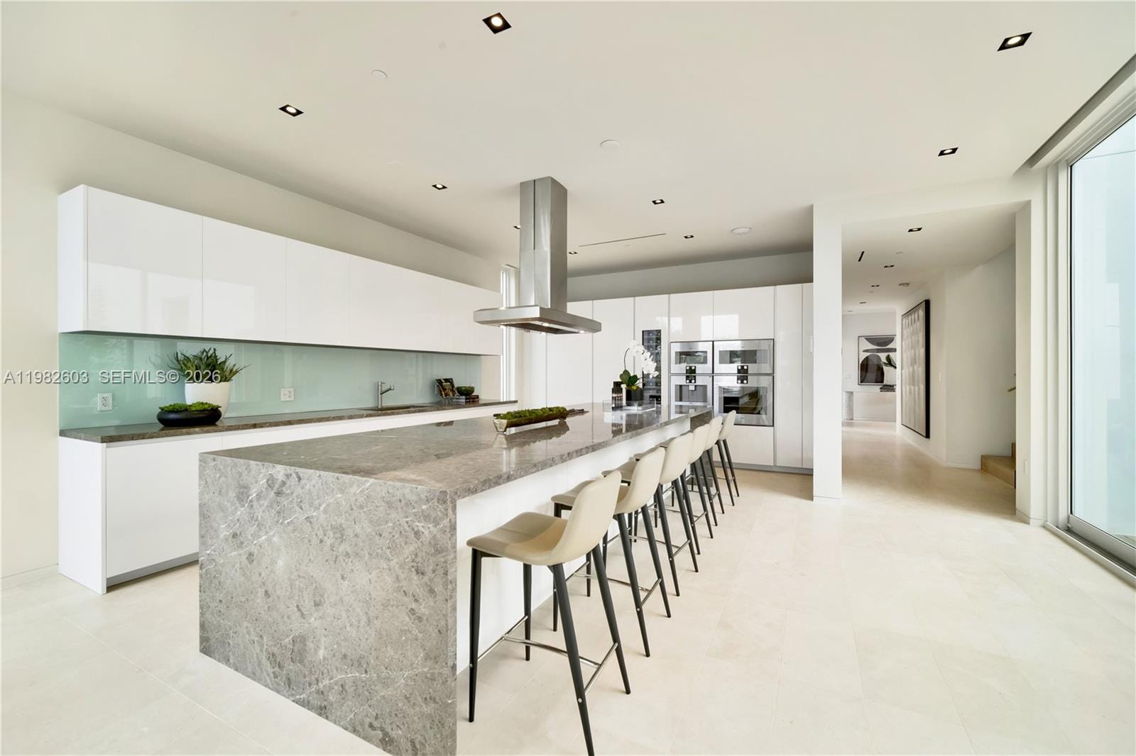 1011 W 48th Street 8, Miami Beach, FL 33140 photo 10