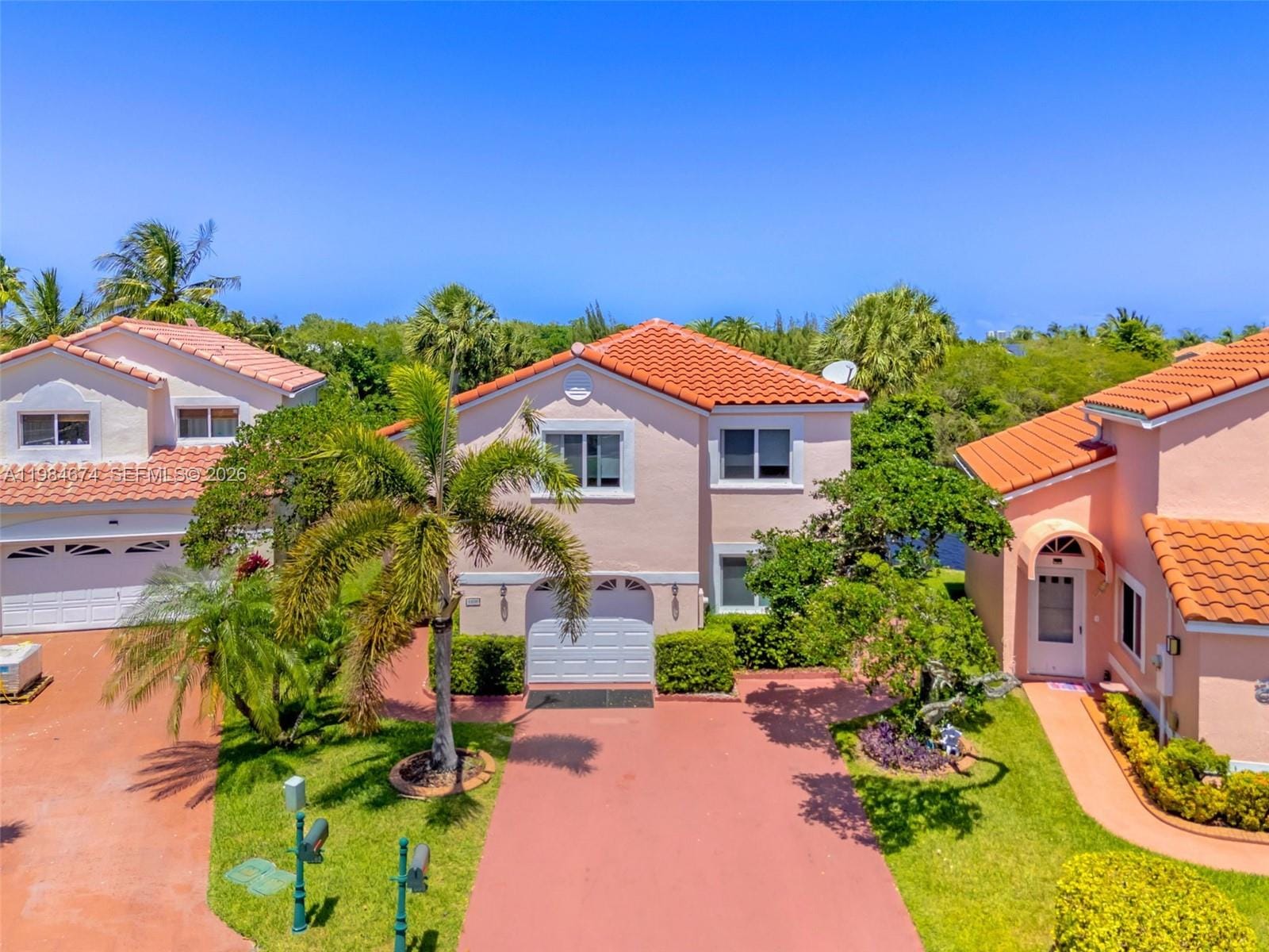 1086 SE 5th Court, Dania Beach, FL 33004 photo 2