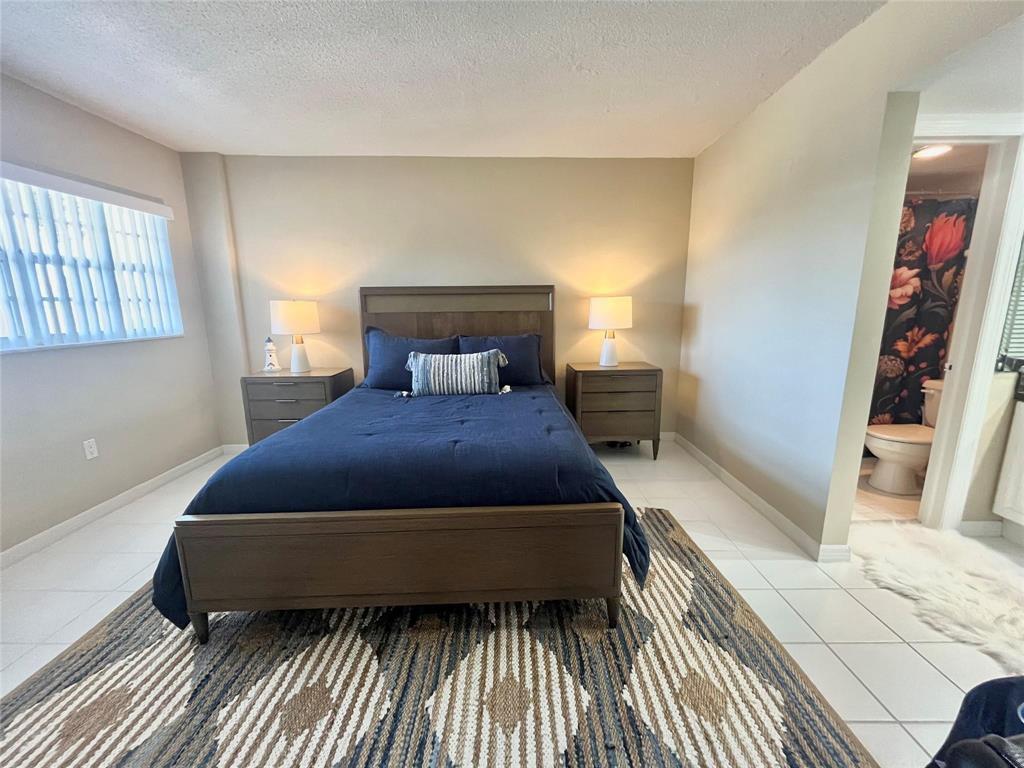 140 NE 28th Avenue 305, Pompano Beach, FL 33062, Pompano Beach