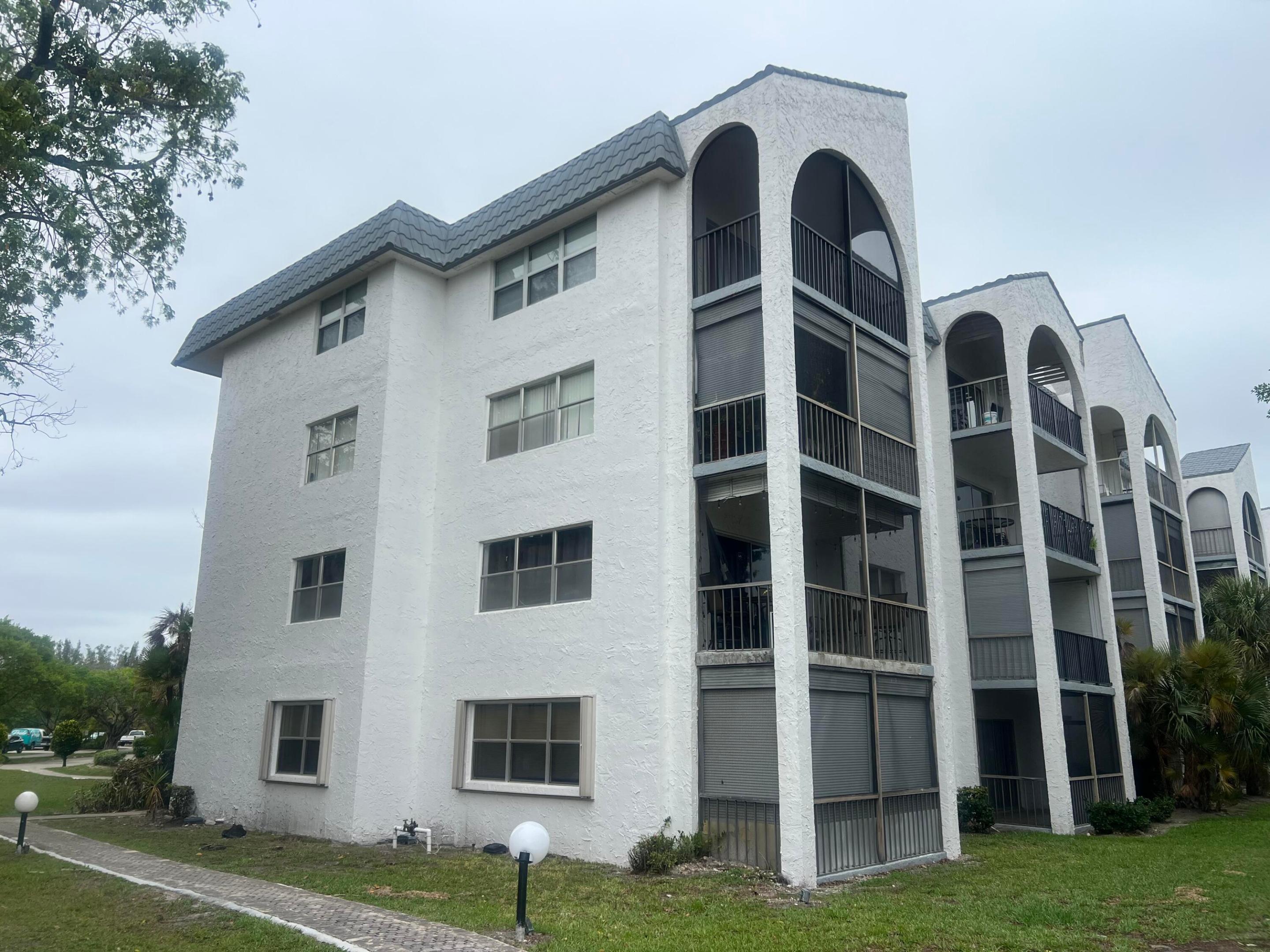 3300 Spanish Moss Terrace 111, Lauderhill, FL 33319, Lauderhill