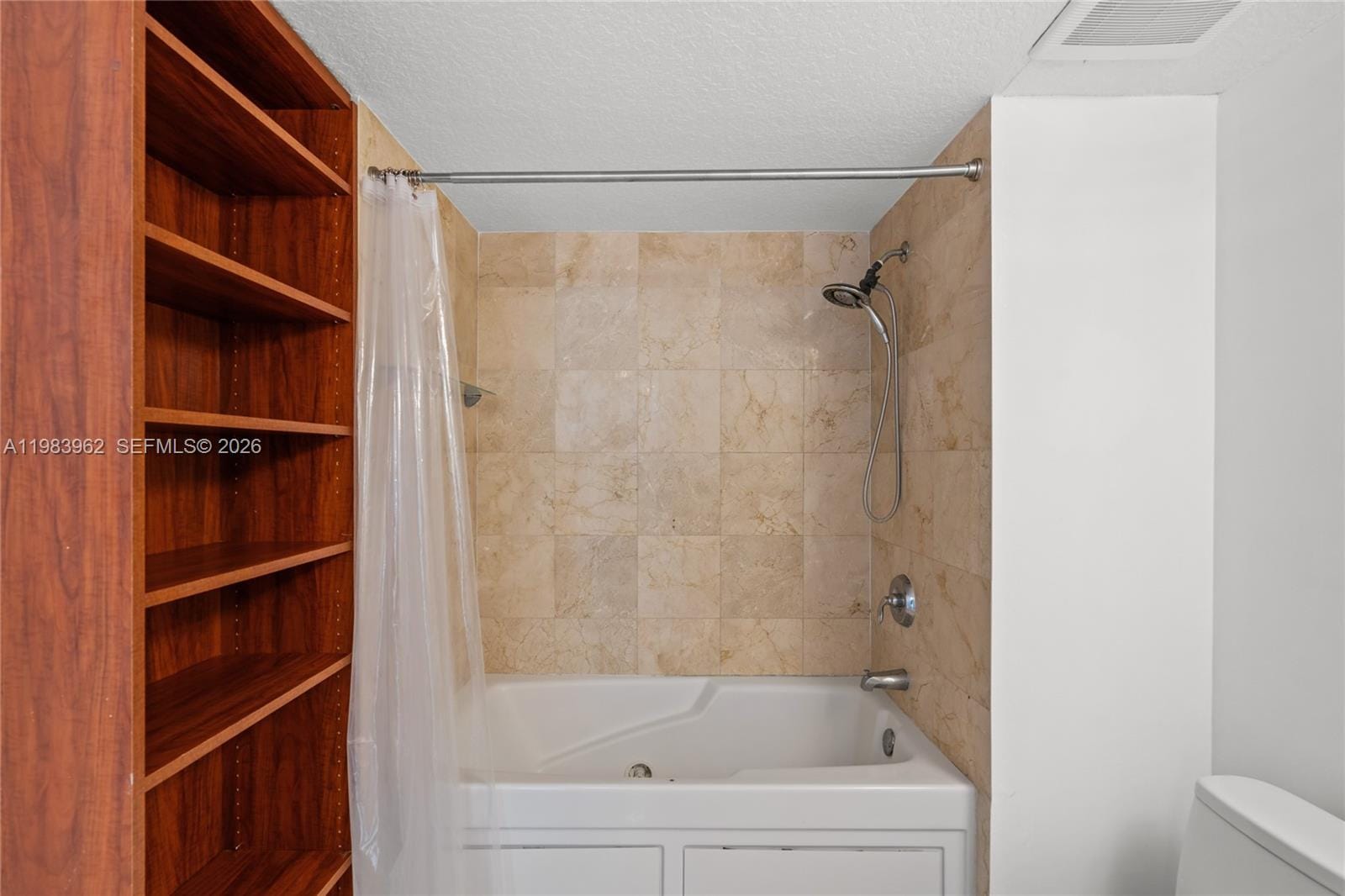 1800 N Bayshore Drive 1208, Miami, FL 33132 photo 23