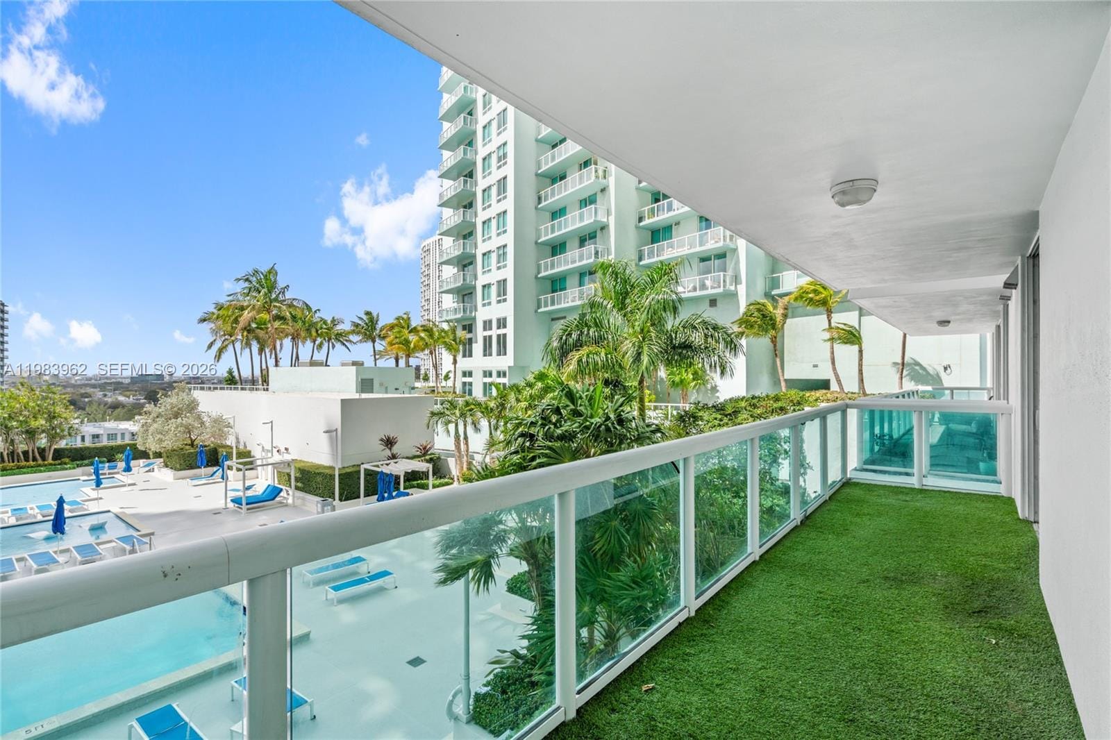 1800 N Bayshore Drive 1208 — photo 5