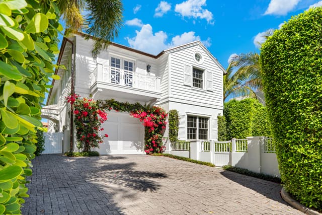 449 Australian Avenue, sold in Royal Park, Oakland Park, FL