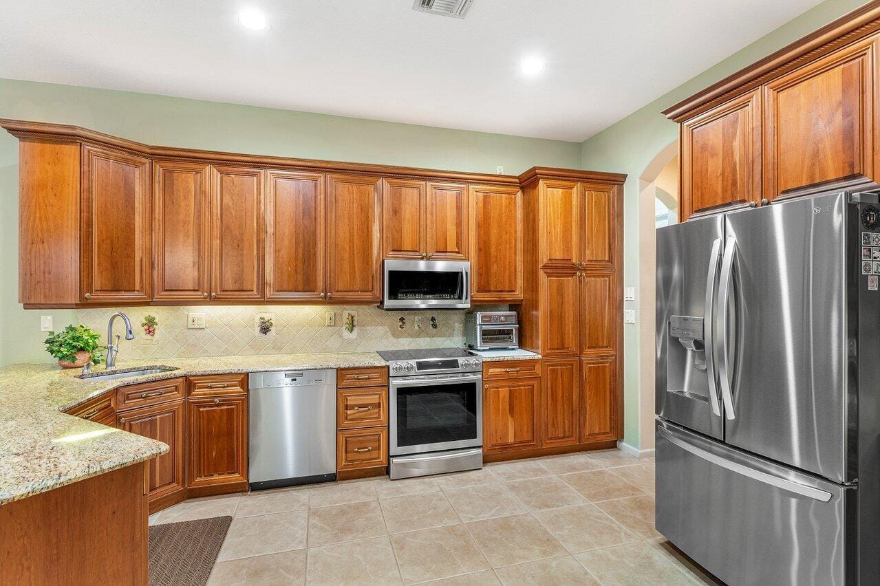 11082 Silver Ridge Street, Wellington, FL 33449 photo 12