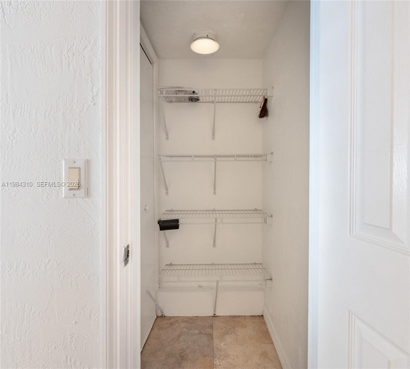 1872 NE 46th Street D5, Fort Lauderdale, FL 33308 photo 16