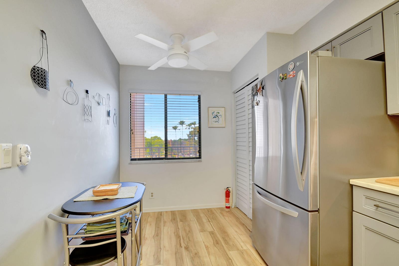 6866 Huntington Lane 508 — photo 4