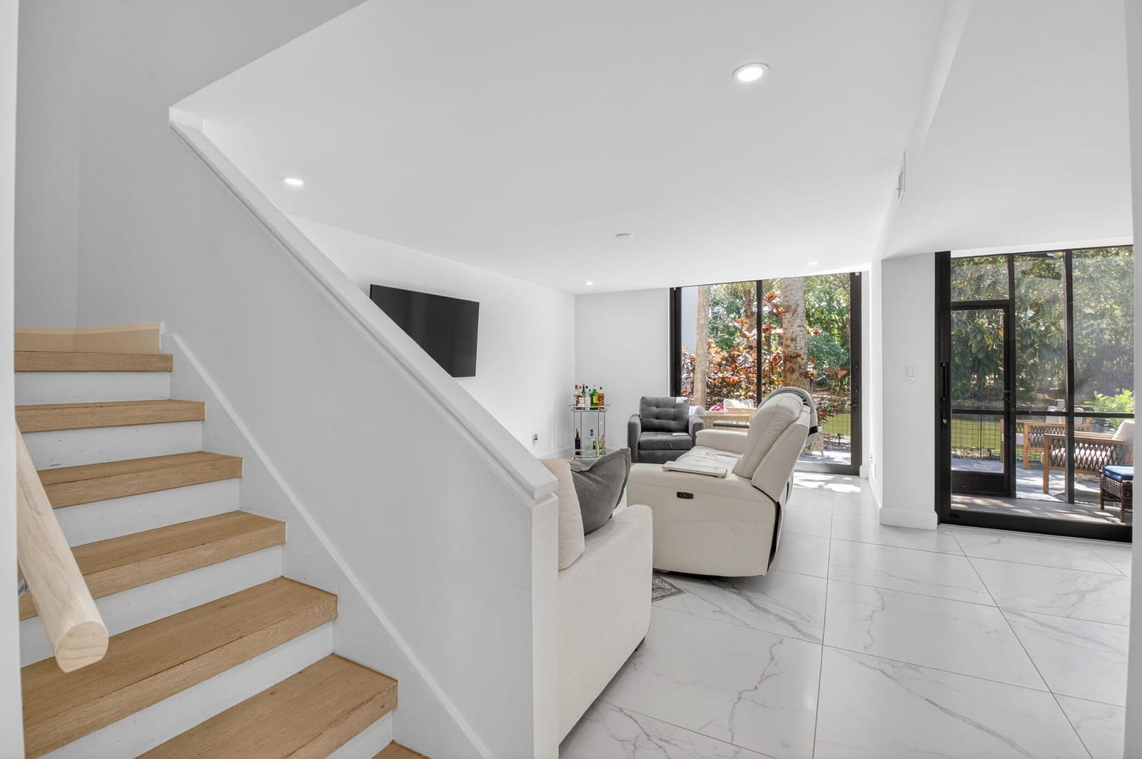 3707 Bridgewood Drive — photo 8