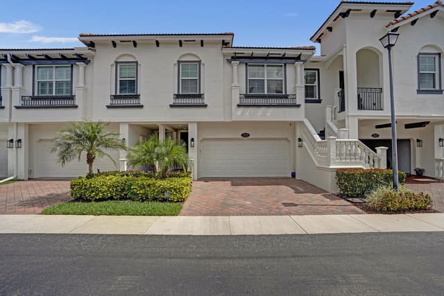 3115 Waterside Circle, sold in Waterside Village Pud, Boynton Beach, FL