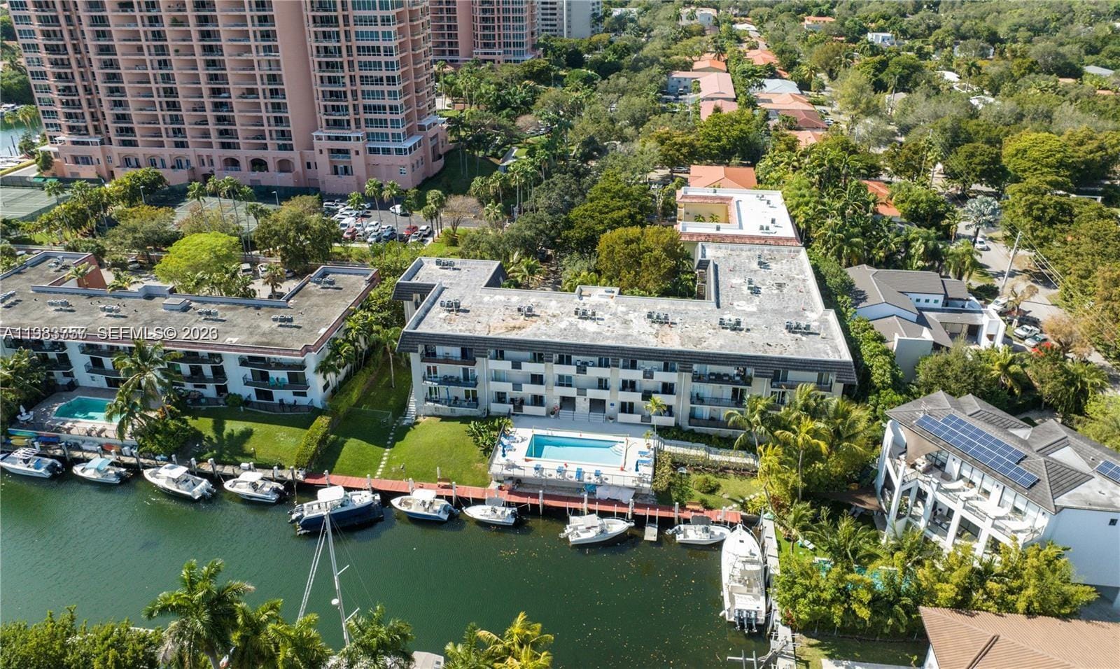 6815 Edgewater Drive 105, Coral Gables, FL 33133 photo 3