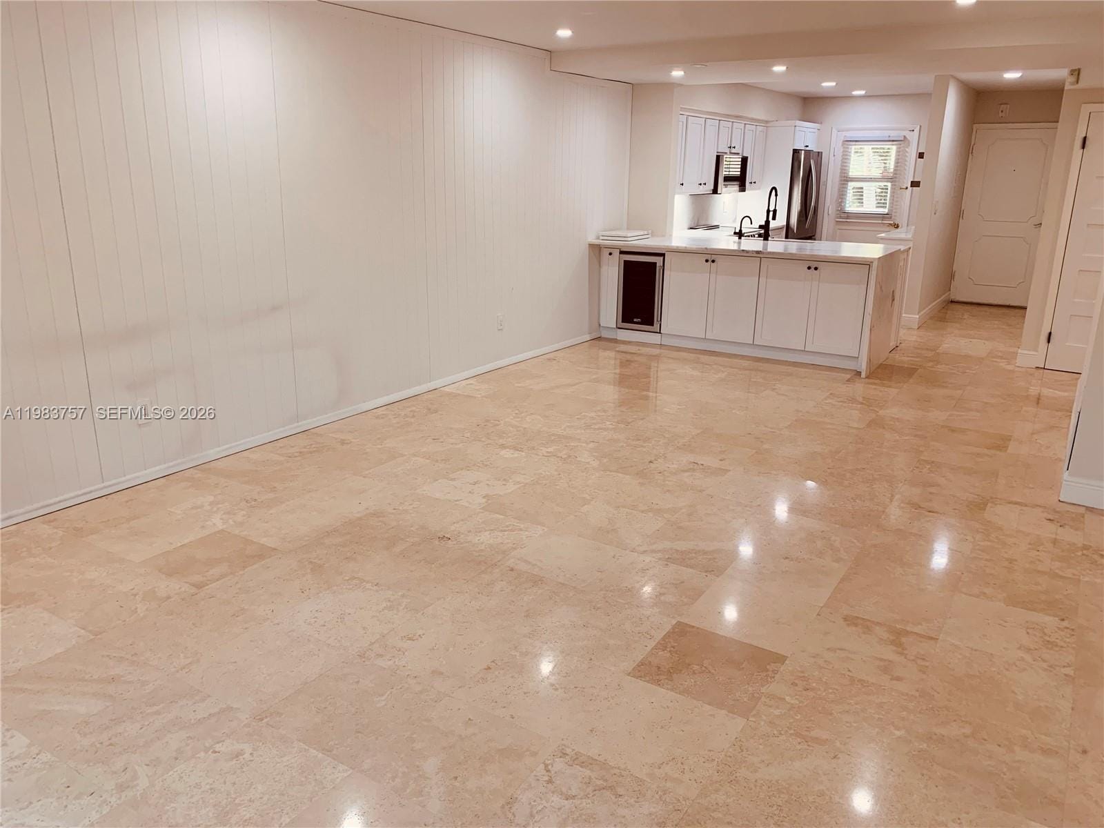 6815 Edgewater Drive 105, Coral Gables, FL 33133 photo 6