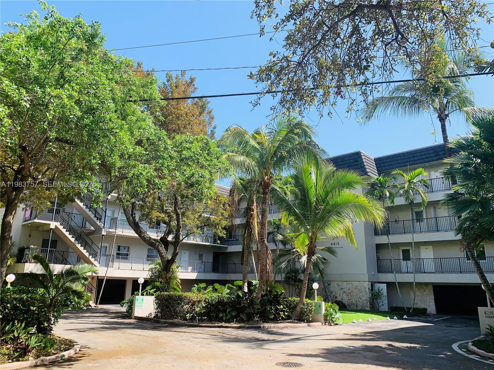 6815 Edgewater Drive 105, Coral Gables, FL 33133, Coral Gables
