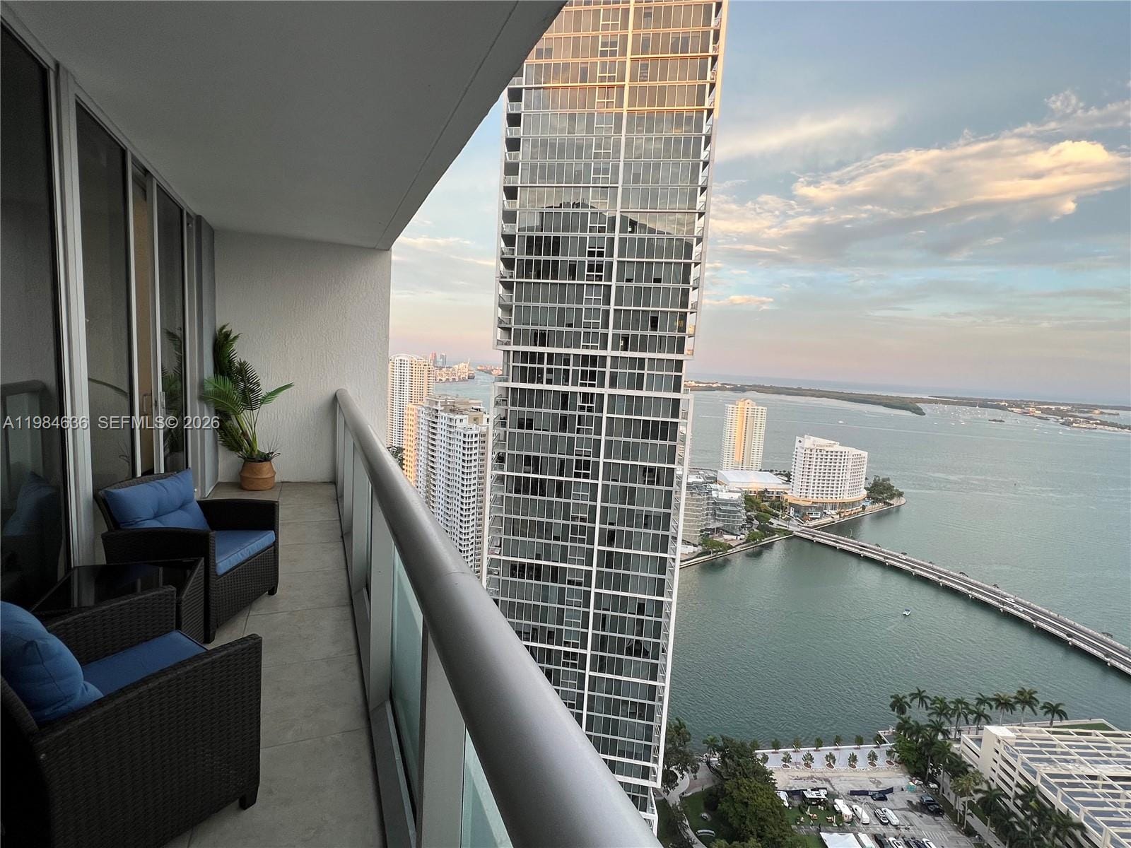 485 Brickell Avenue 4109, Miami, FL 33131 photo 14
