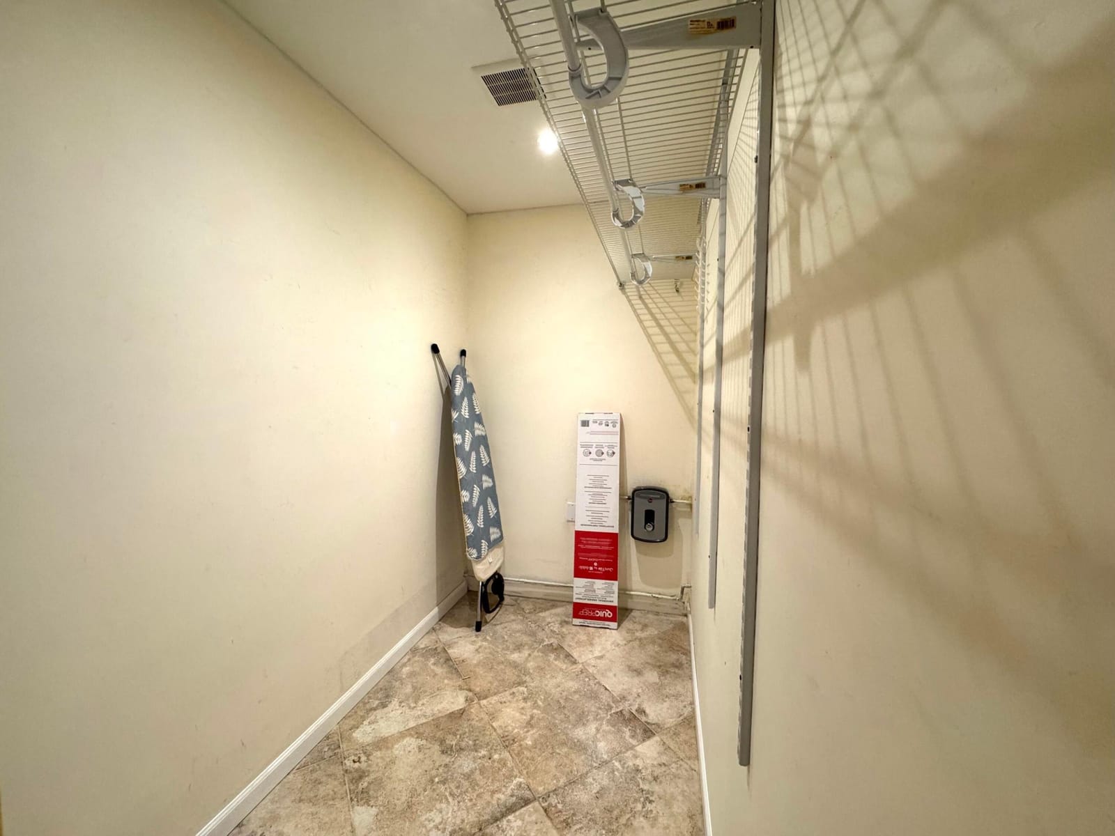 172 Waterford Way 172 — photo 3