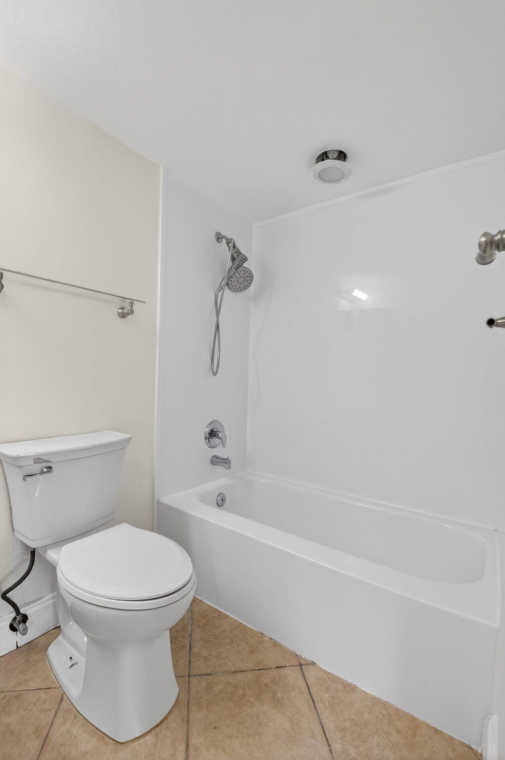 158 Valencia G, Delray Beach, FL 33446 photo 18