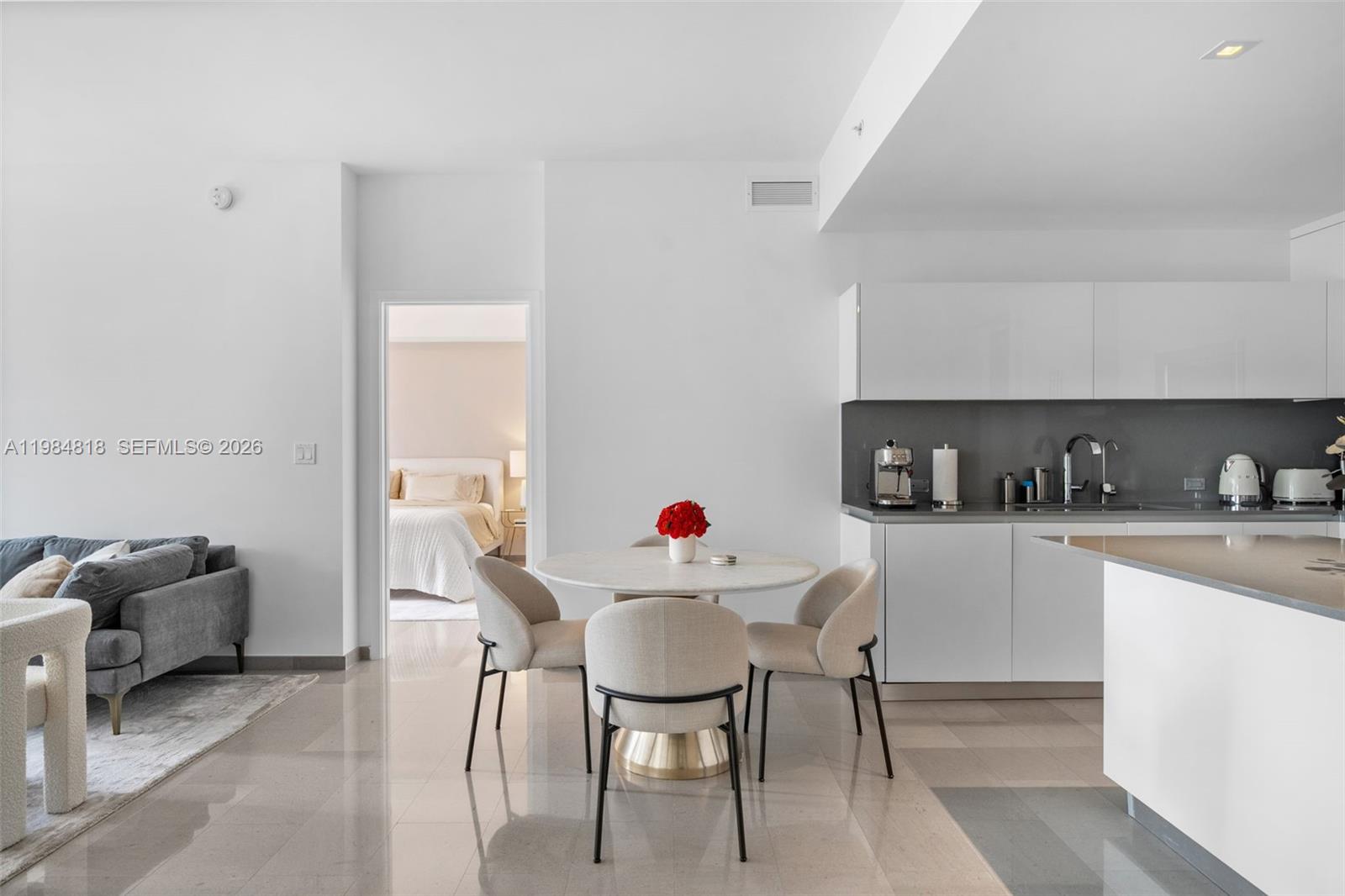 88 SW 7th Street 809 — photo 12