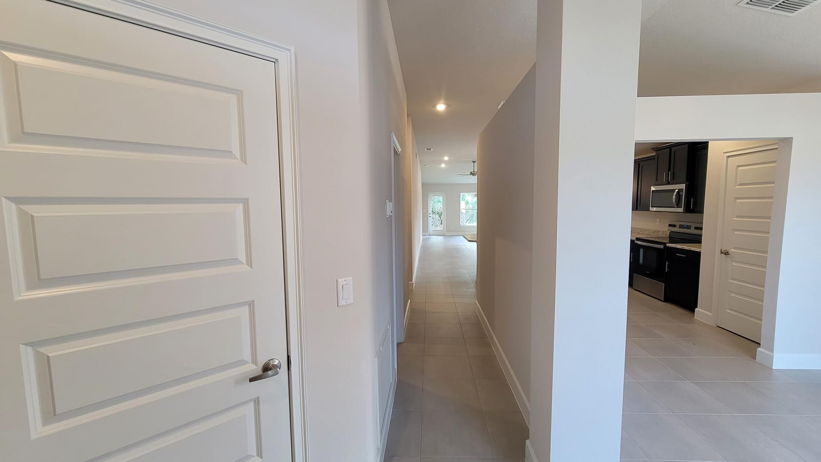 8839 Waterstone Boulevard, Fort Pierce, FL 34951 photo 2