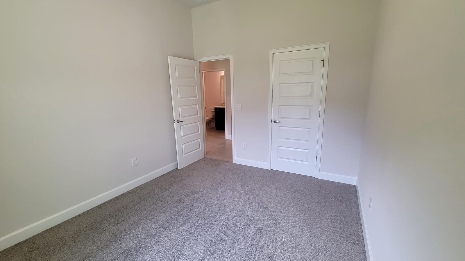 8839 Waterstone Boulevard, Fort Pierce, FL 34951 photo 9