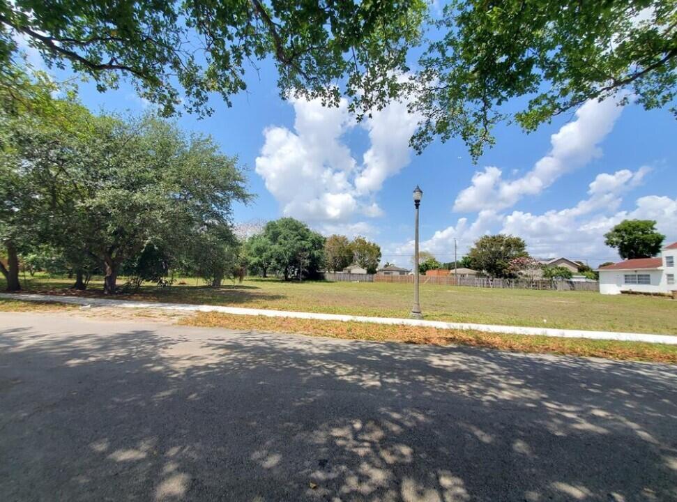 _ SW 56th Avenue, Davie, FL 33314, Davie