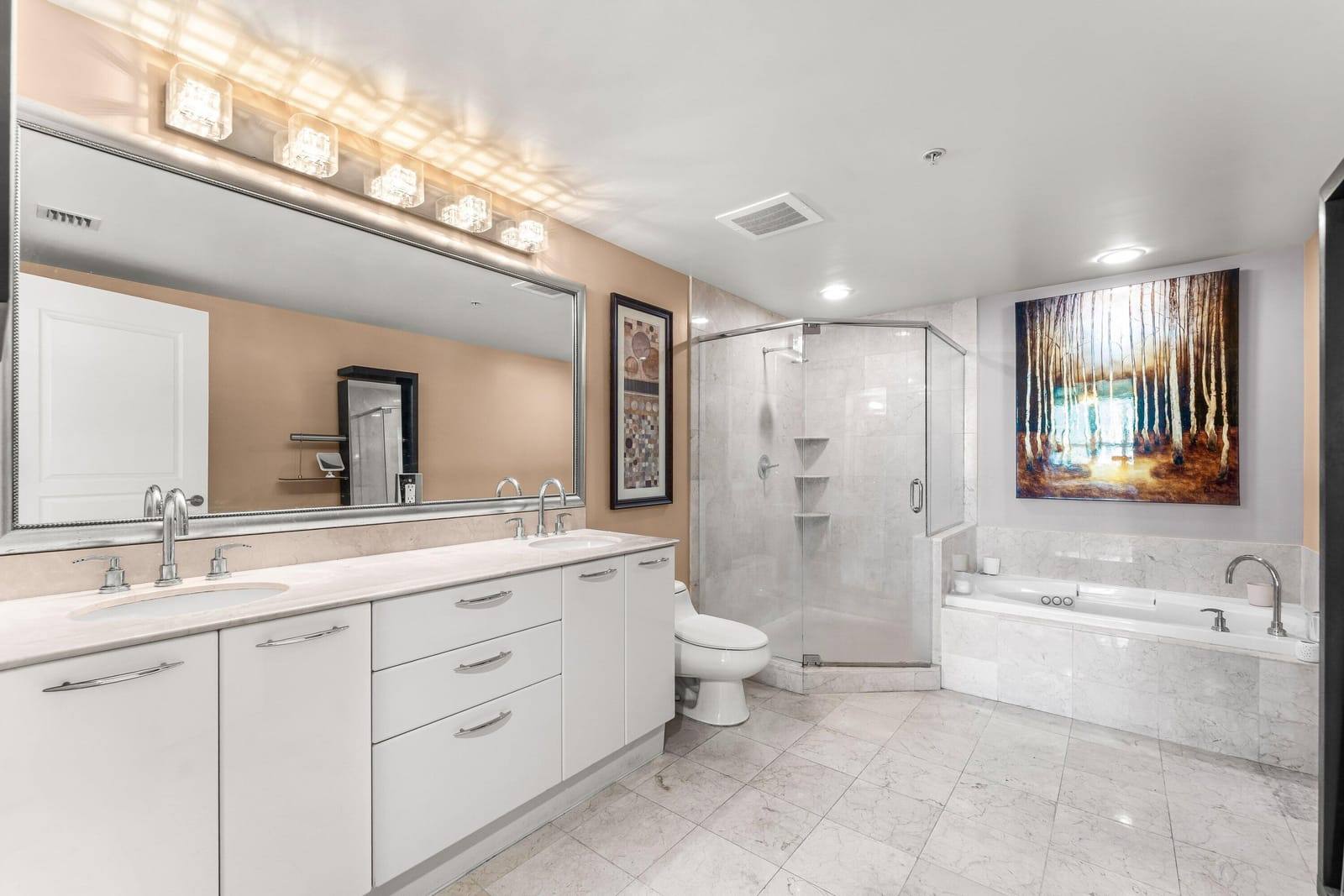 350 SE 2nd Street 2860, Fort Lauderdale, FL 33301 photo 24