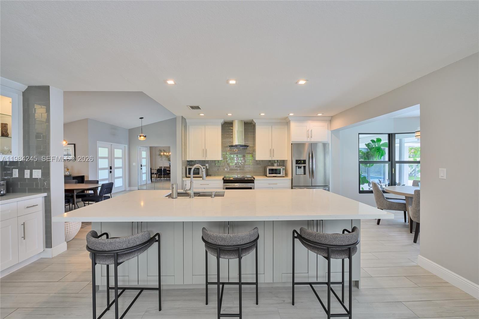 17611 Lake Park Road — photo 4