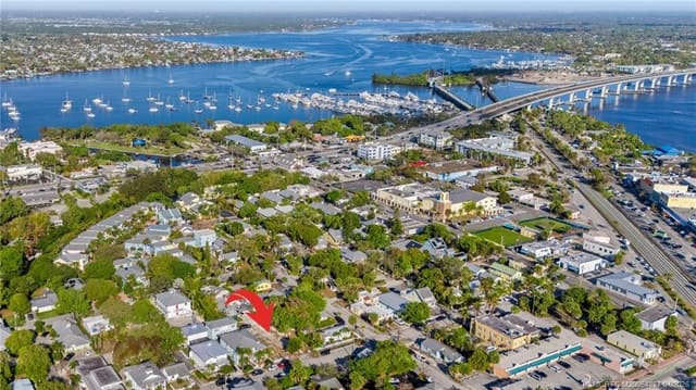 506 SW Camden Avenue, Stuart, FL 34994