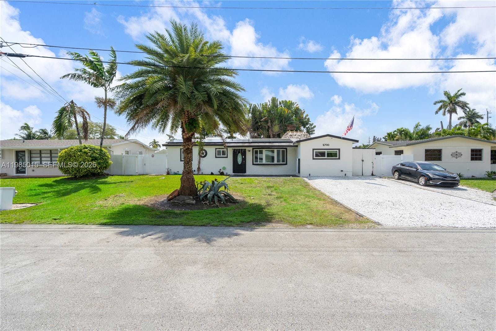 5730 SW 55th Street — photo 4