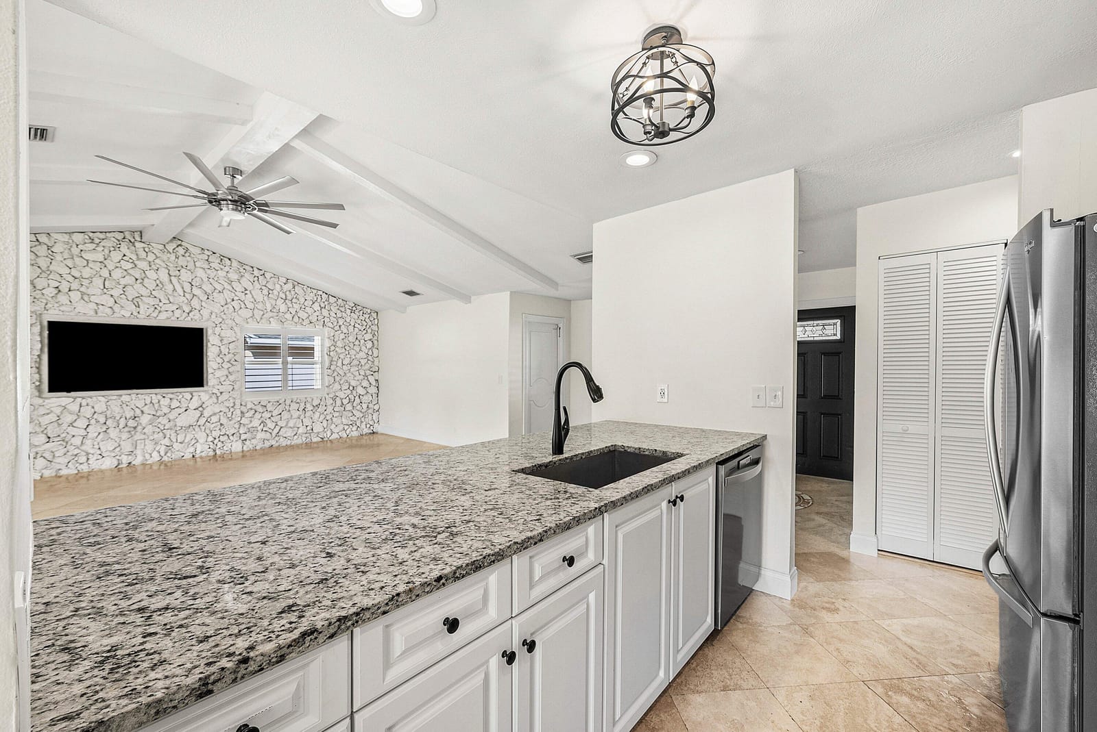 1508 Cormorant Road — photo 12