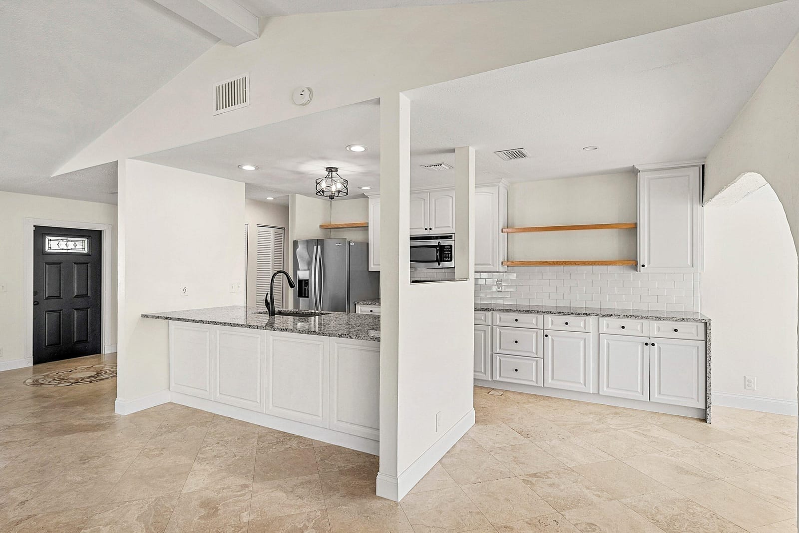 1508 Cormorant Road — photo 9