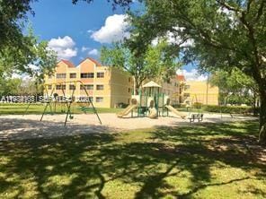 6045 NW 186th Street 116, Hialeah, FL 33015 photo 20