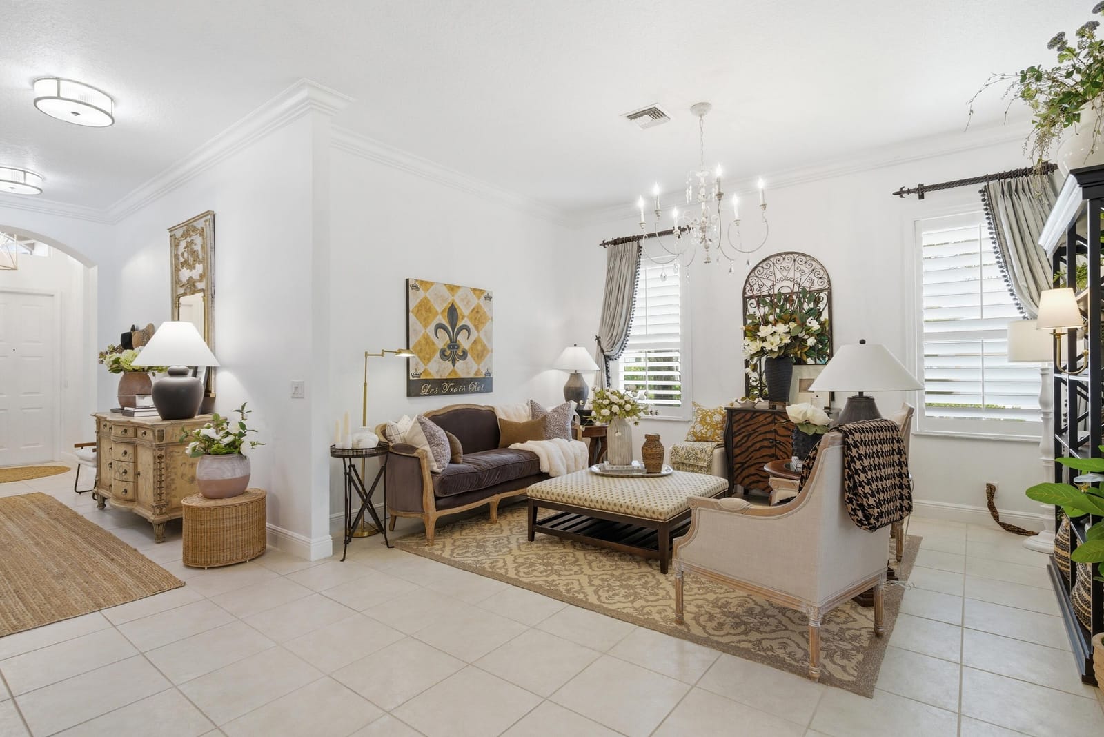 7046 Haviland Circle — photo 3