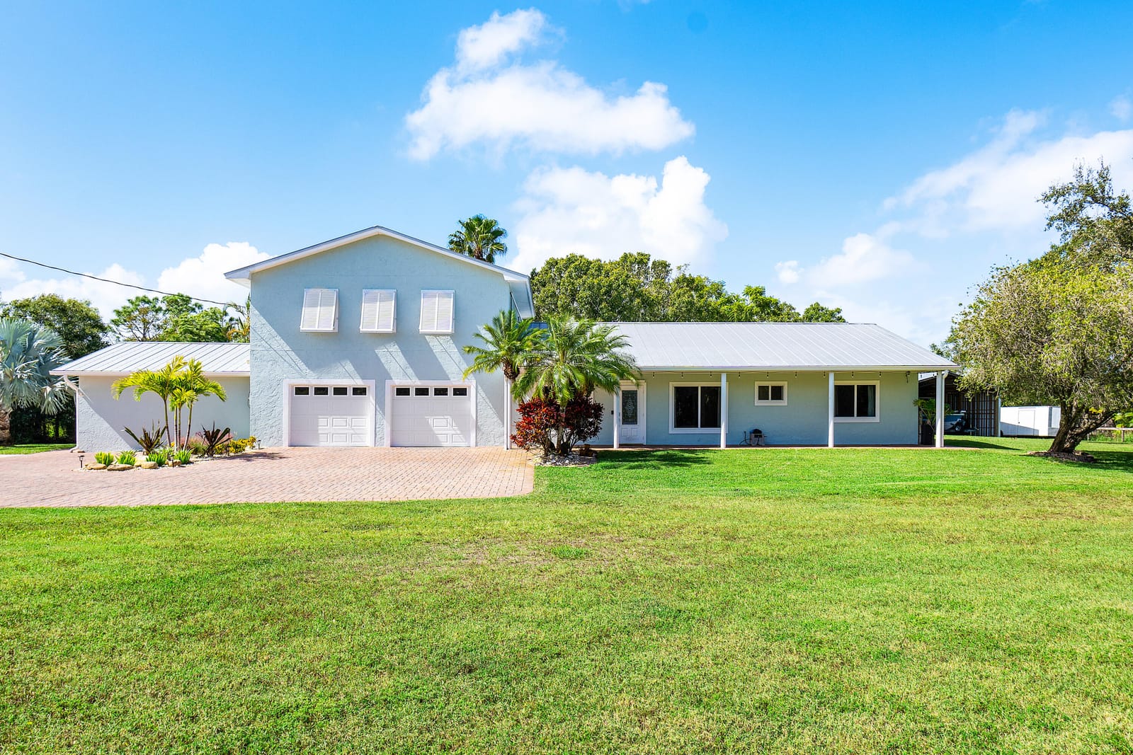 5920 SE Ault Avenue, Stuart, FL 34997 photo 2