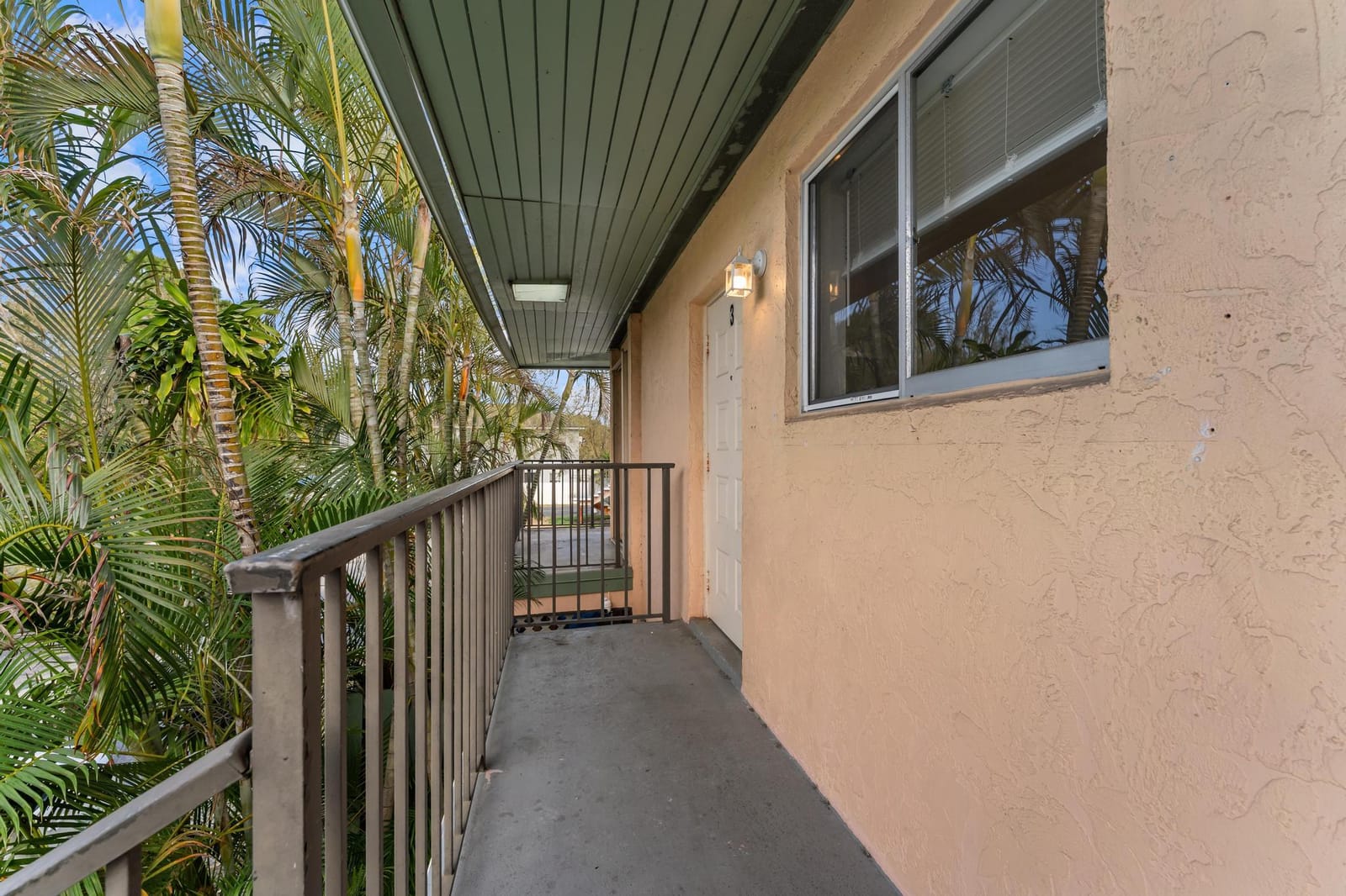 1840 Fairview Villas Drive 3, Palm Springs, FL 33406 photo 24