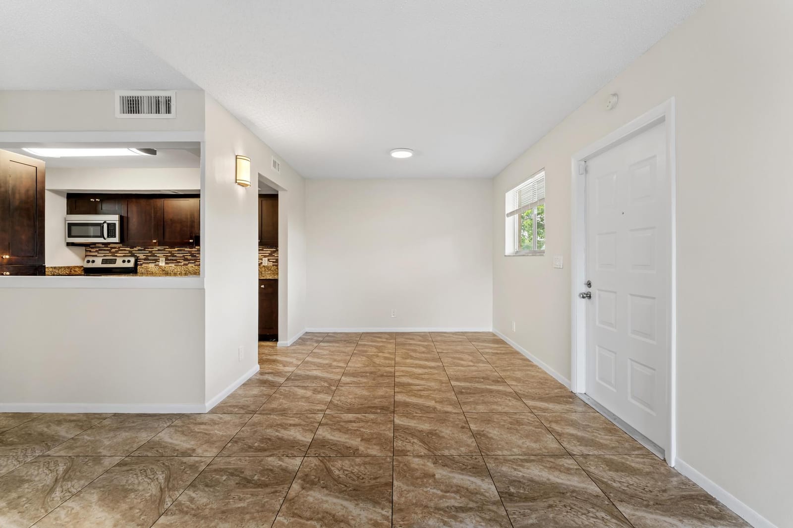 1840 Fairview Villas Drive 3 — photo 6