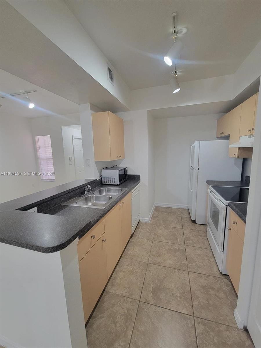 2560 Centergate Drive 102, Miramar, FL 33025 photo 12